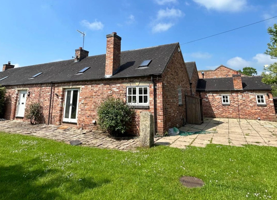 Cottage doors and windows2